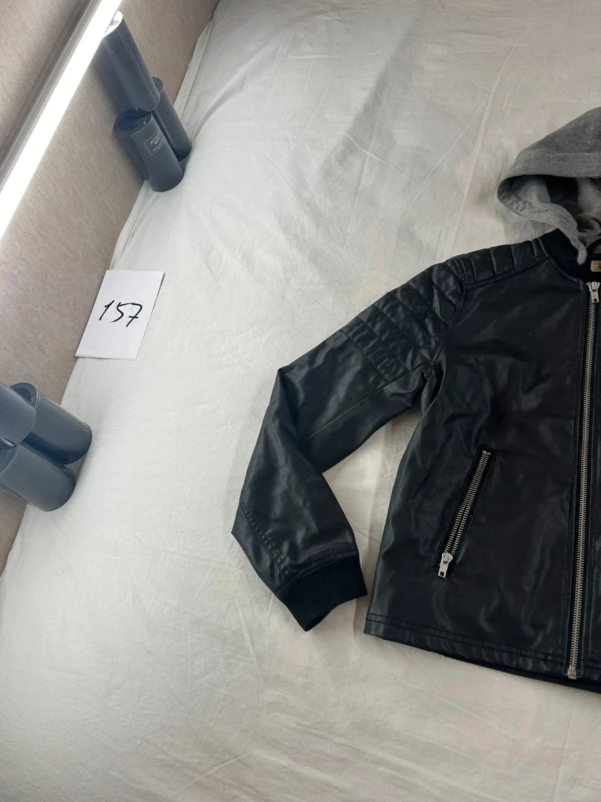 Black puffer vest h&m for children – photo 4